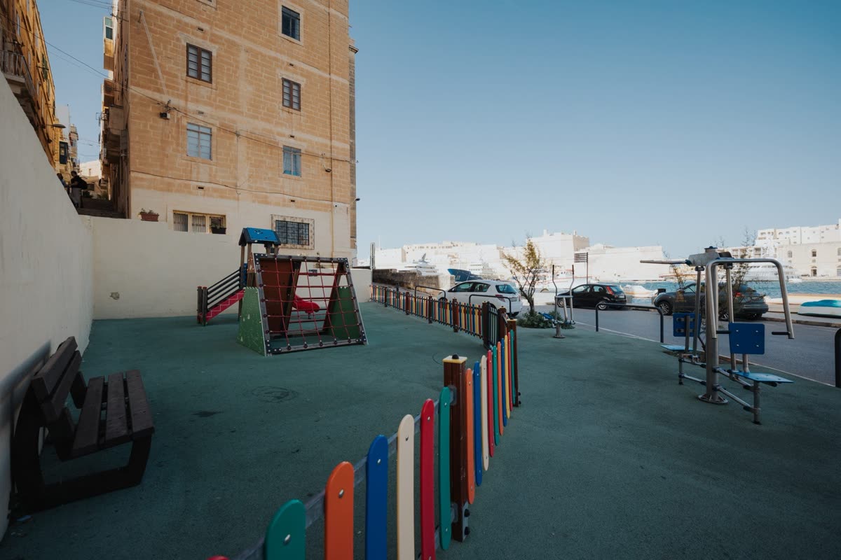 Outdoor Open Gym
